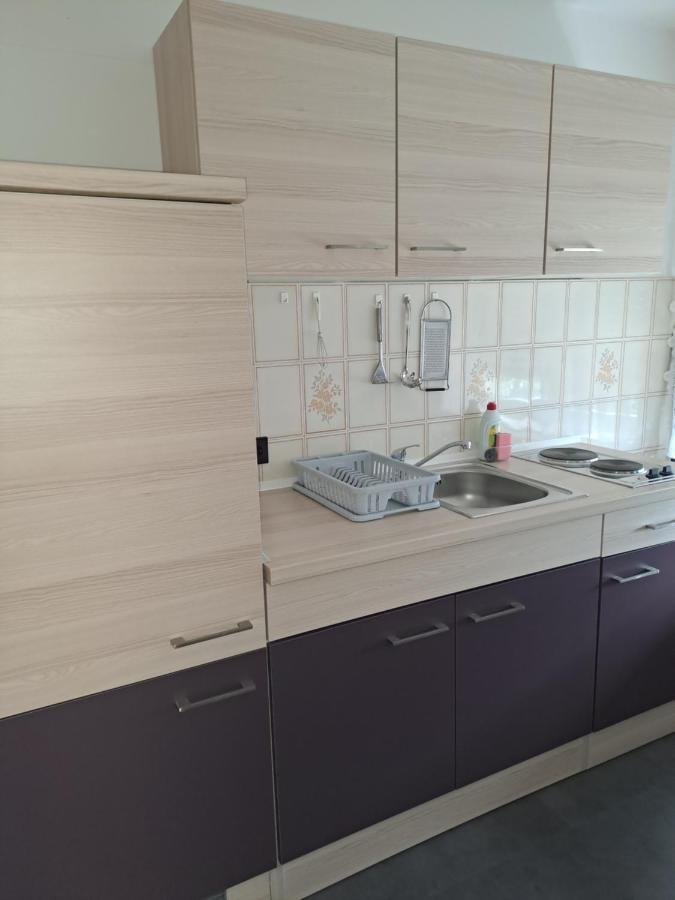 Studio Apartments Maslinik Đảo Krk Ngoại thất bức ảnh