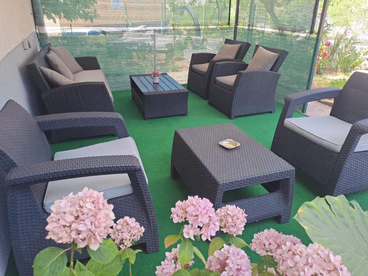 Studio Apartments Maslinik Đảo Krk Ngoại thất bức ảnh