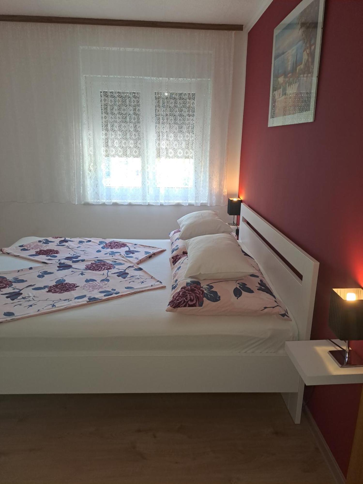 Studio Apartments Maslinik Đảo Krk Ngoại thất bức ảnh
