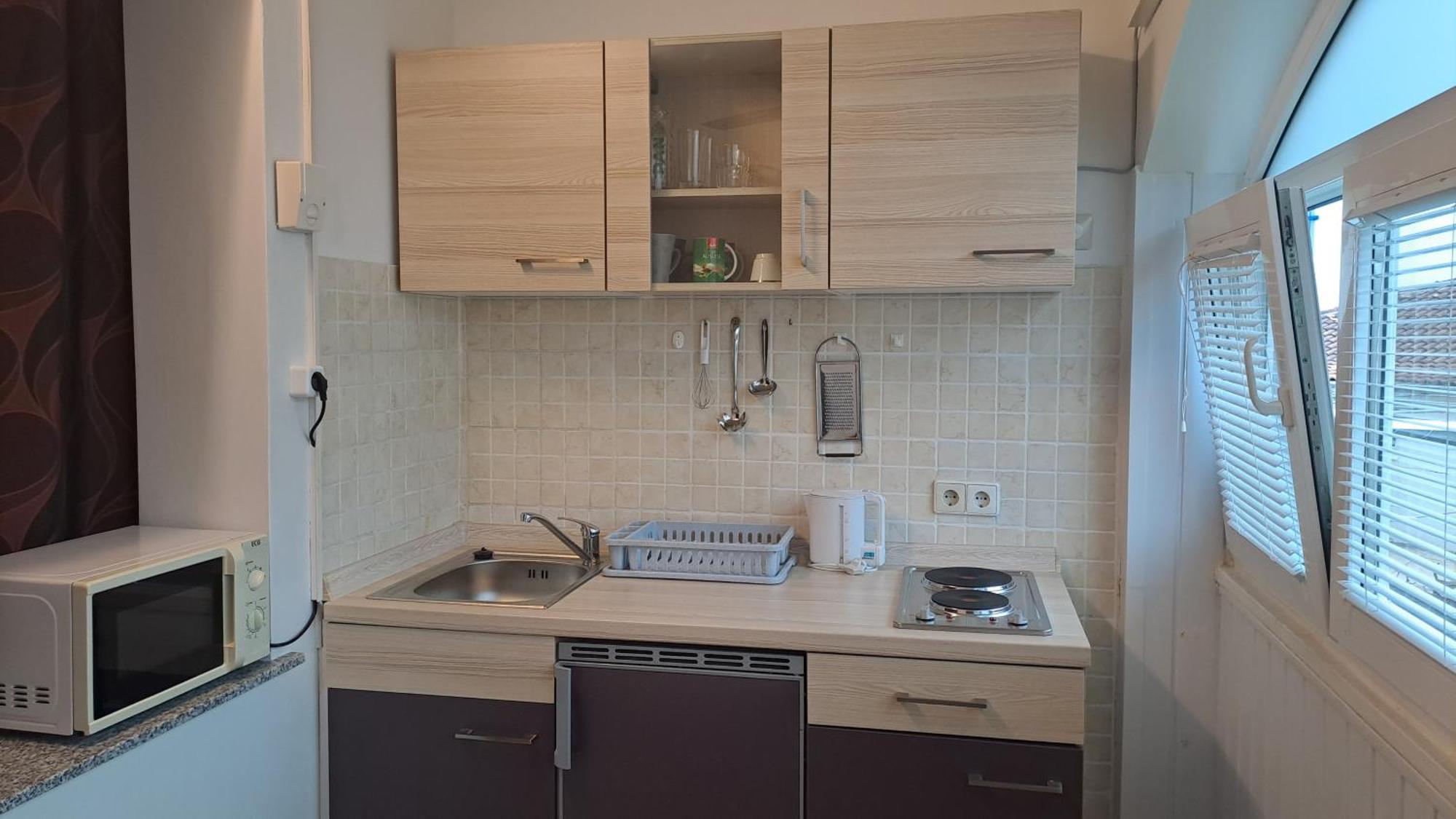 Studio Apartments Maslinik Đảo Krk Ngoại thất bức ảnh