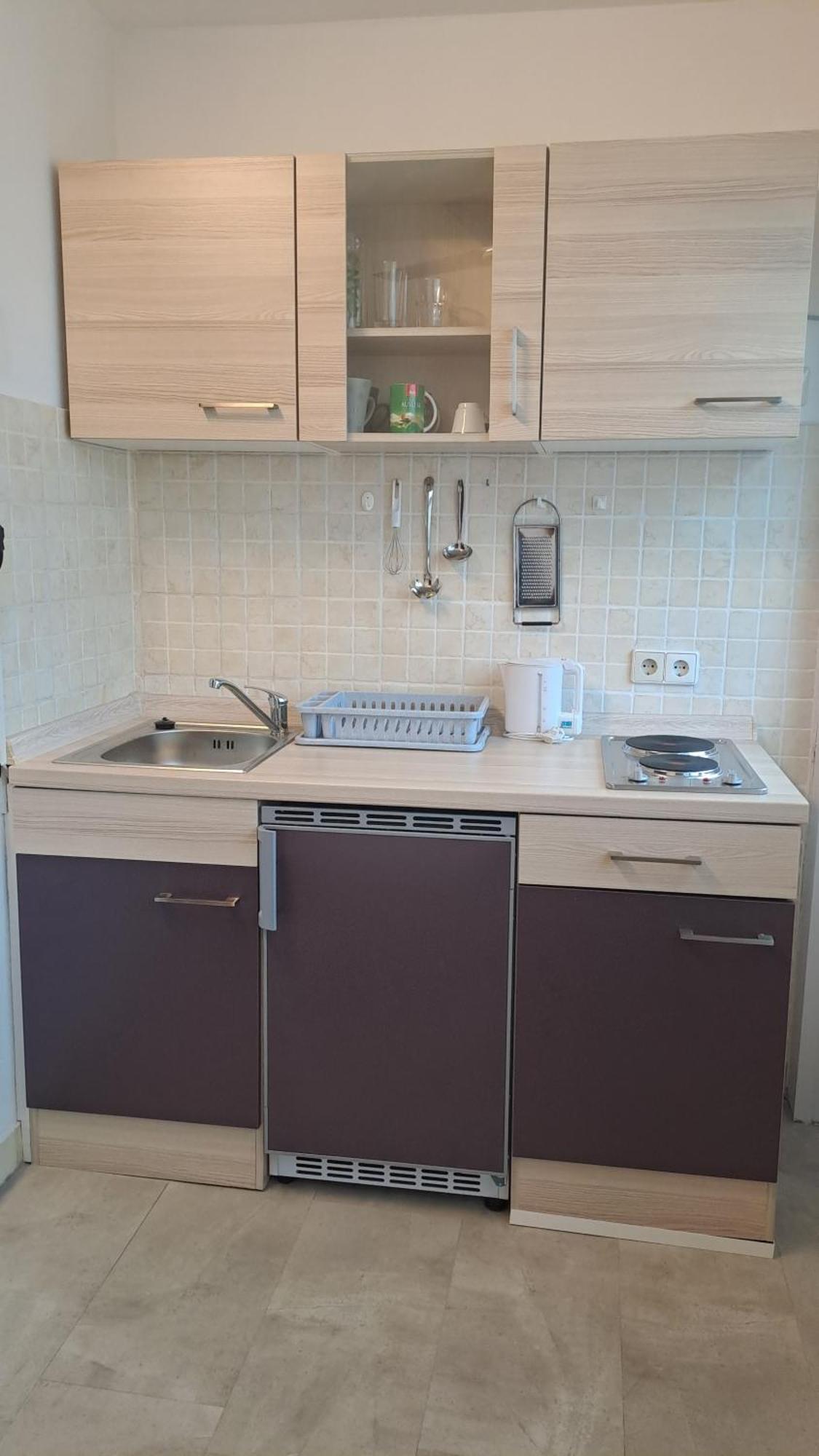 Studio Apartments Maslinik Đảo Krk Ngoại thất bức ảnh