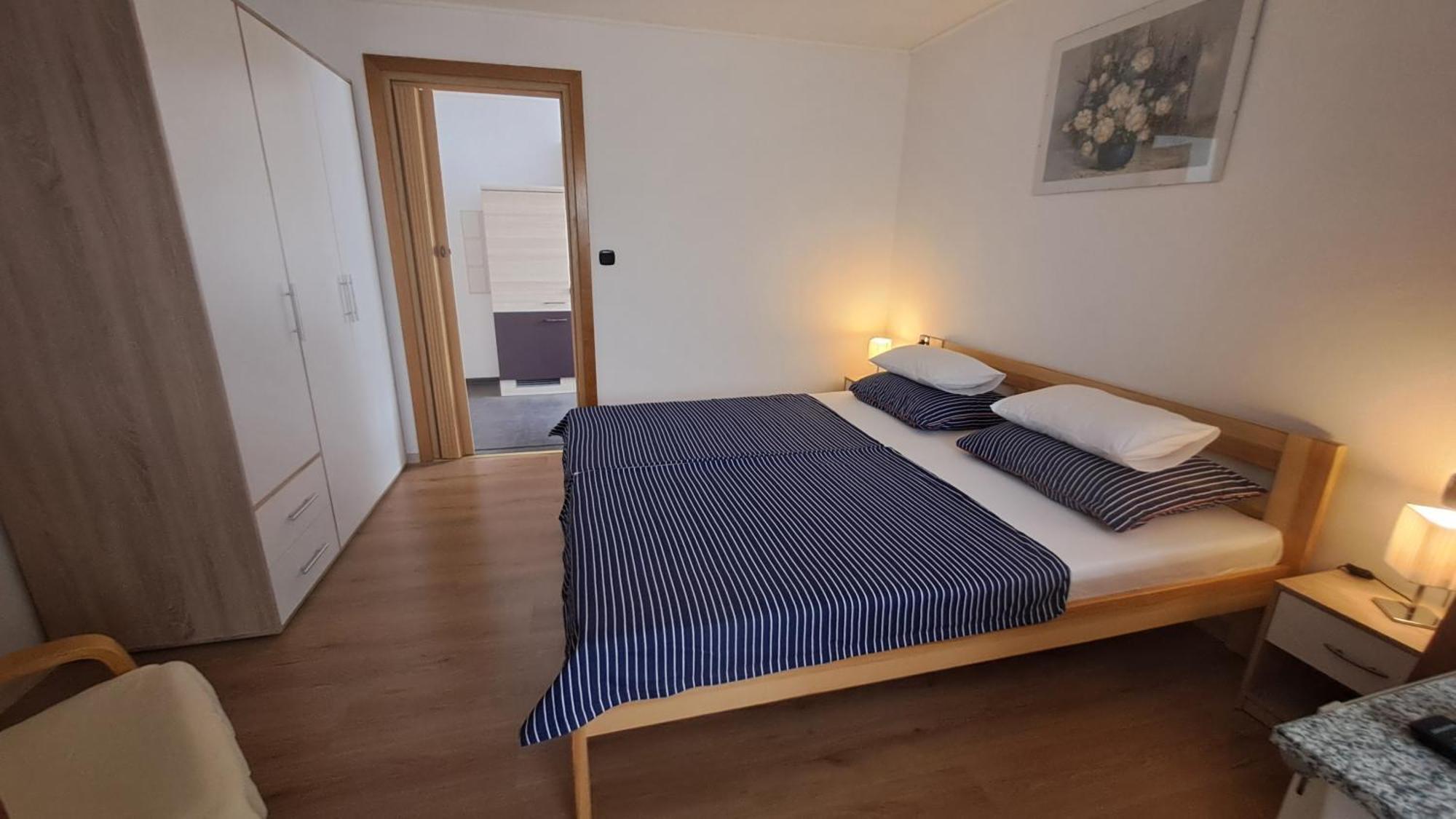 Studio Apartments Maslinik Đảo Krk Ngoại thất bức ảnh